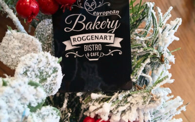 Celebrate the Holidays with Roggenart: Gift Cards, Salted Maple Lattes & Homemade Apple Pies!